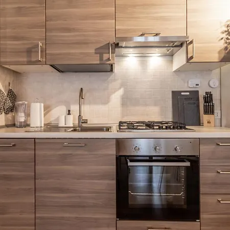 Piazza Martiri-in Pieno Centro Sotto Al Castello アパート カルピ