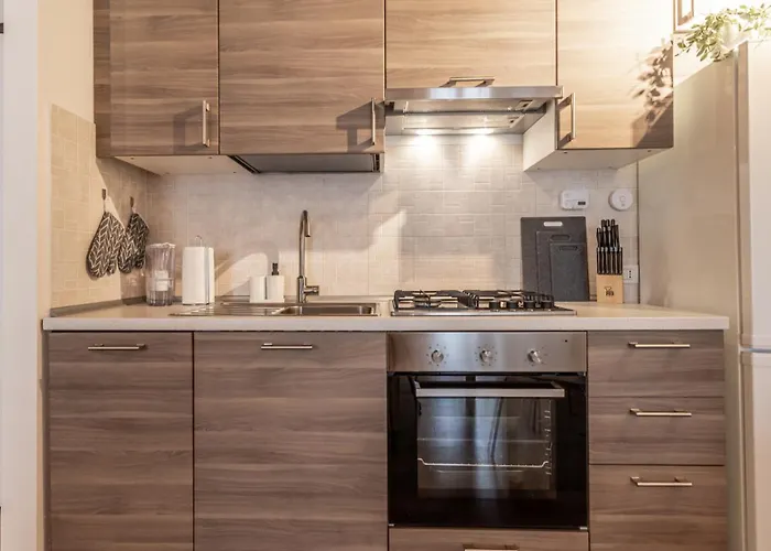 Piazza Martiri-in Pieno Centro Sotto Al Castello Lägenhet Carpi